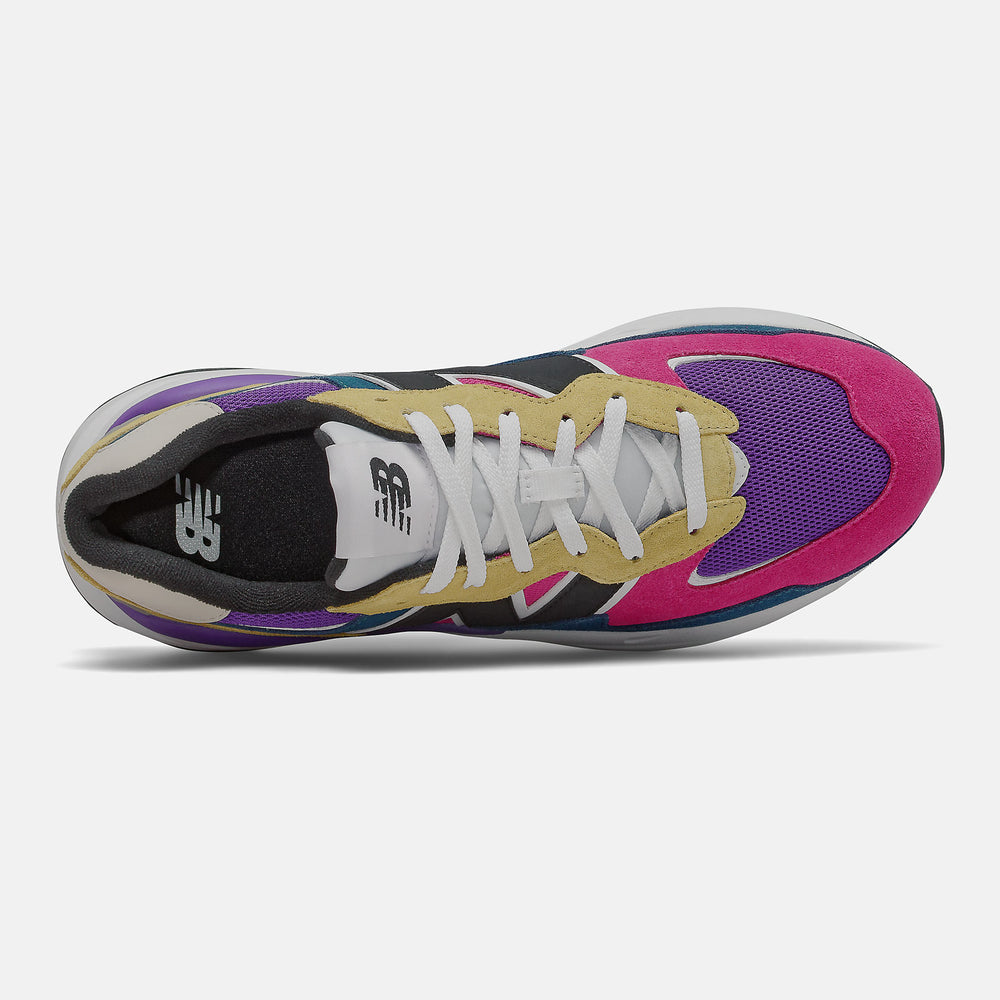 57/40-Women|Men | New Balance
