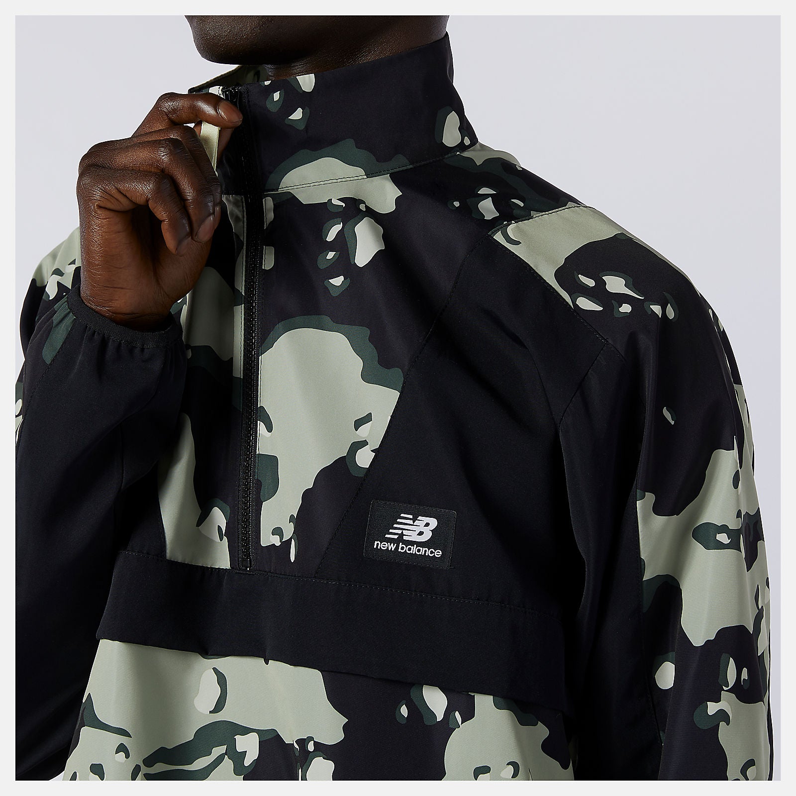 NB Essentials Camo Anorak-Men | New Balance
