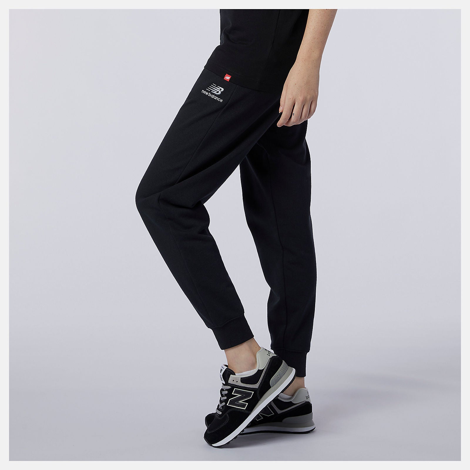 NB Essentials Embroidered Pant-Women|Men | New Balance