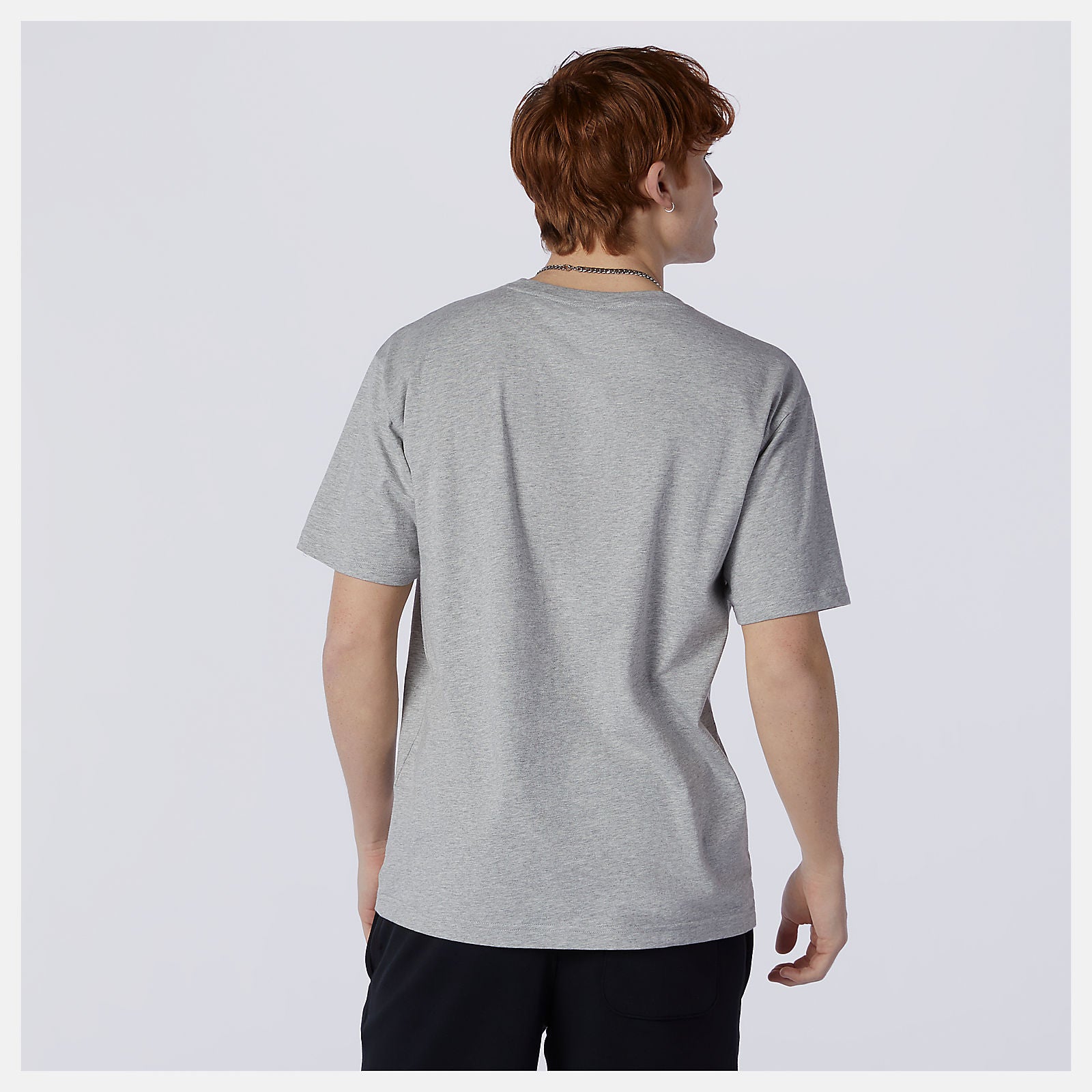 NB Essentials Embroidered Tee-Women|Men | New Balance