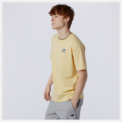 NB Essentials Embroidered Tee-Women|Men | New Balance
