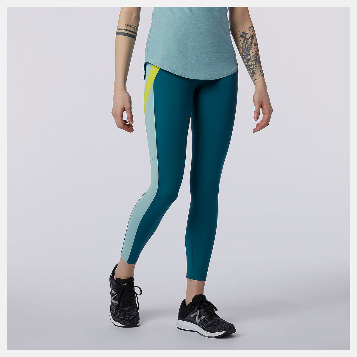 Transform 7/8 NBSleek Tight-Women | New Balance
