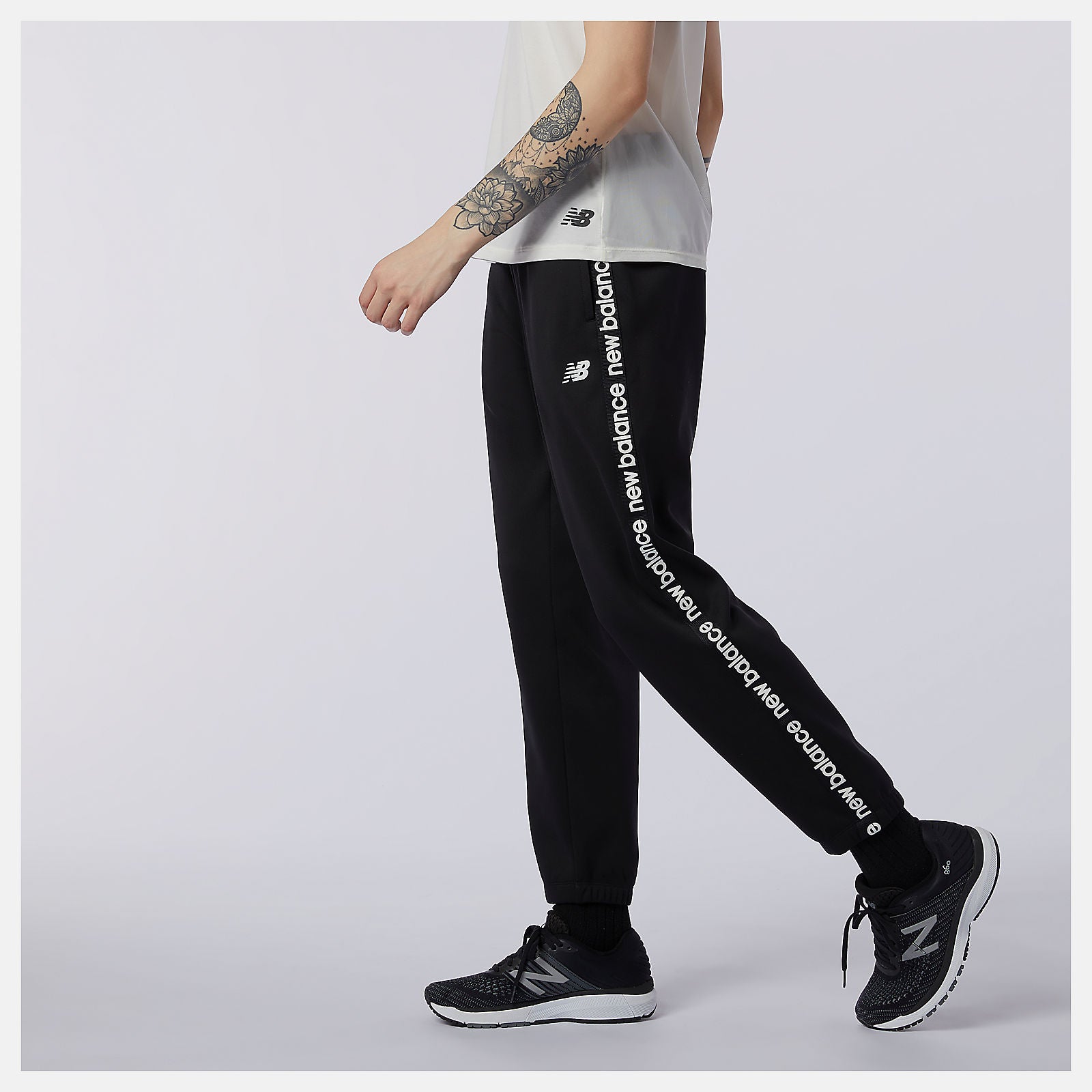 Relentless Performance Fleece Pant-Women | New Balance