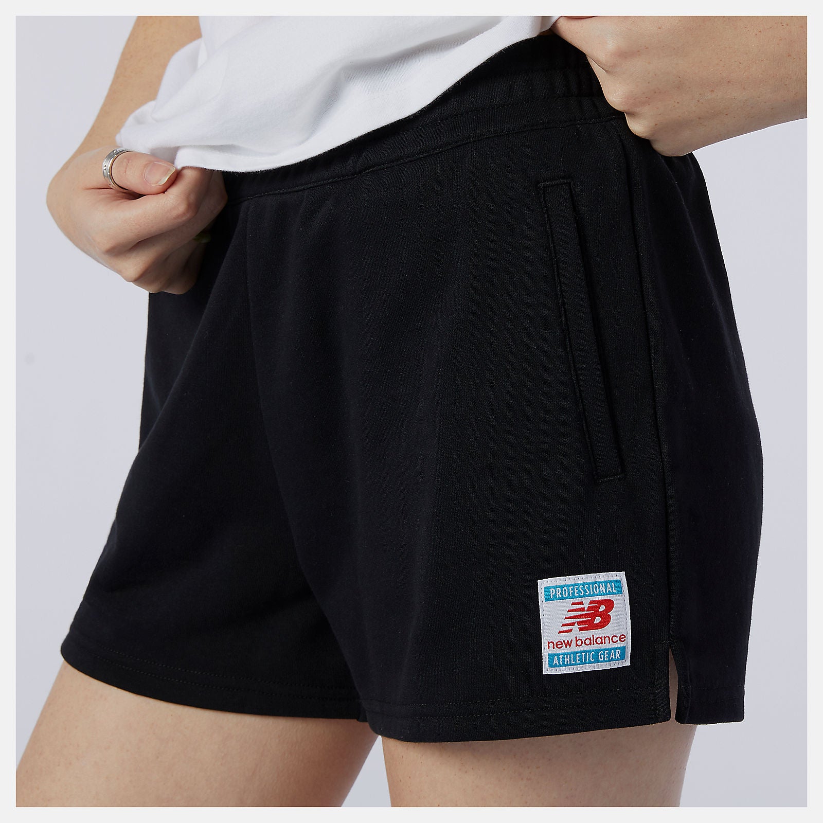 NB Essentials Knit Short-Women | New Balance