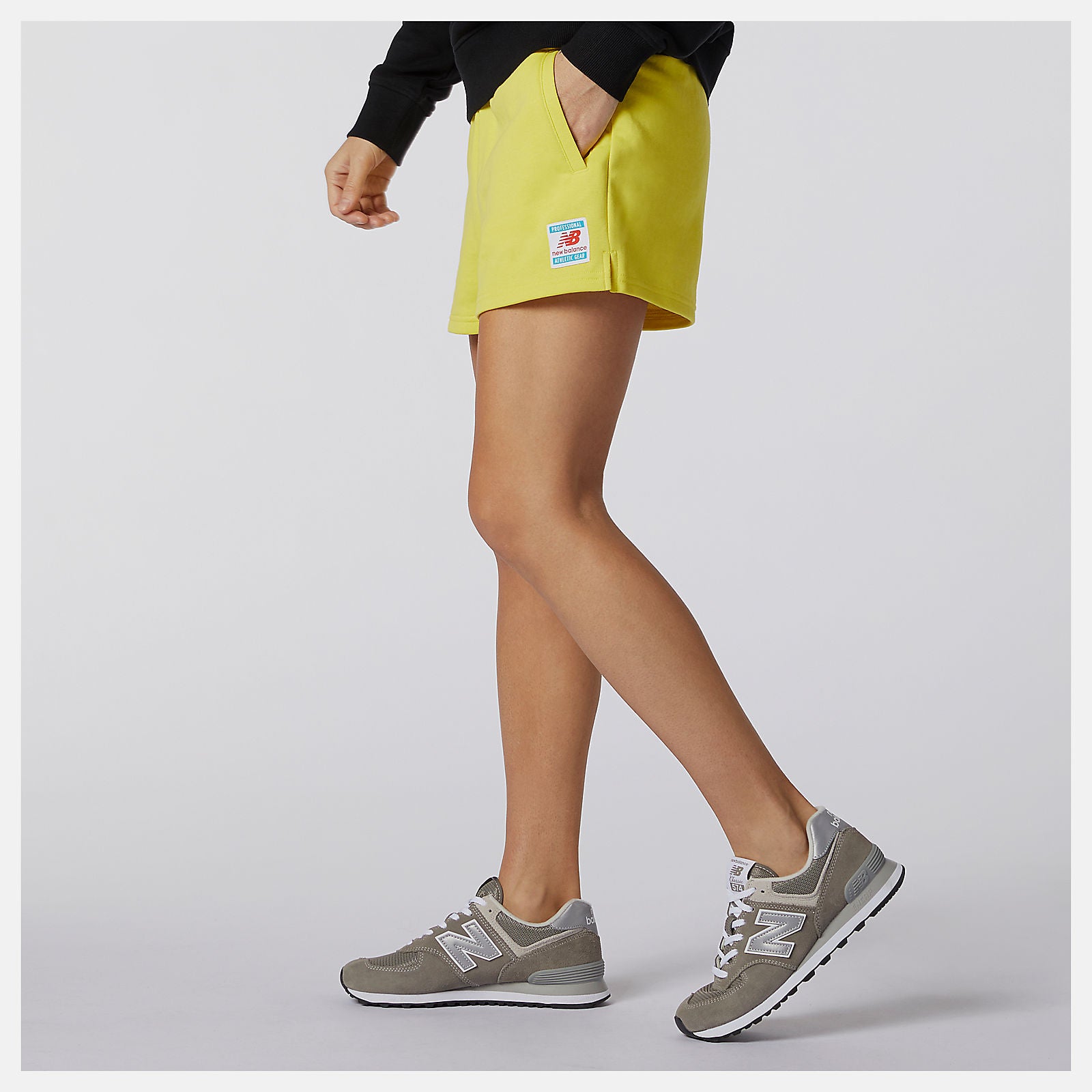 NB Essentials Knit Short-Women | New Balance