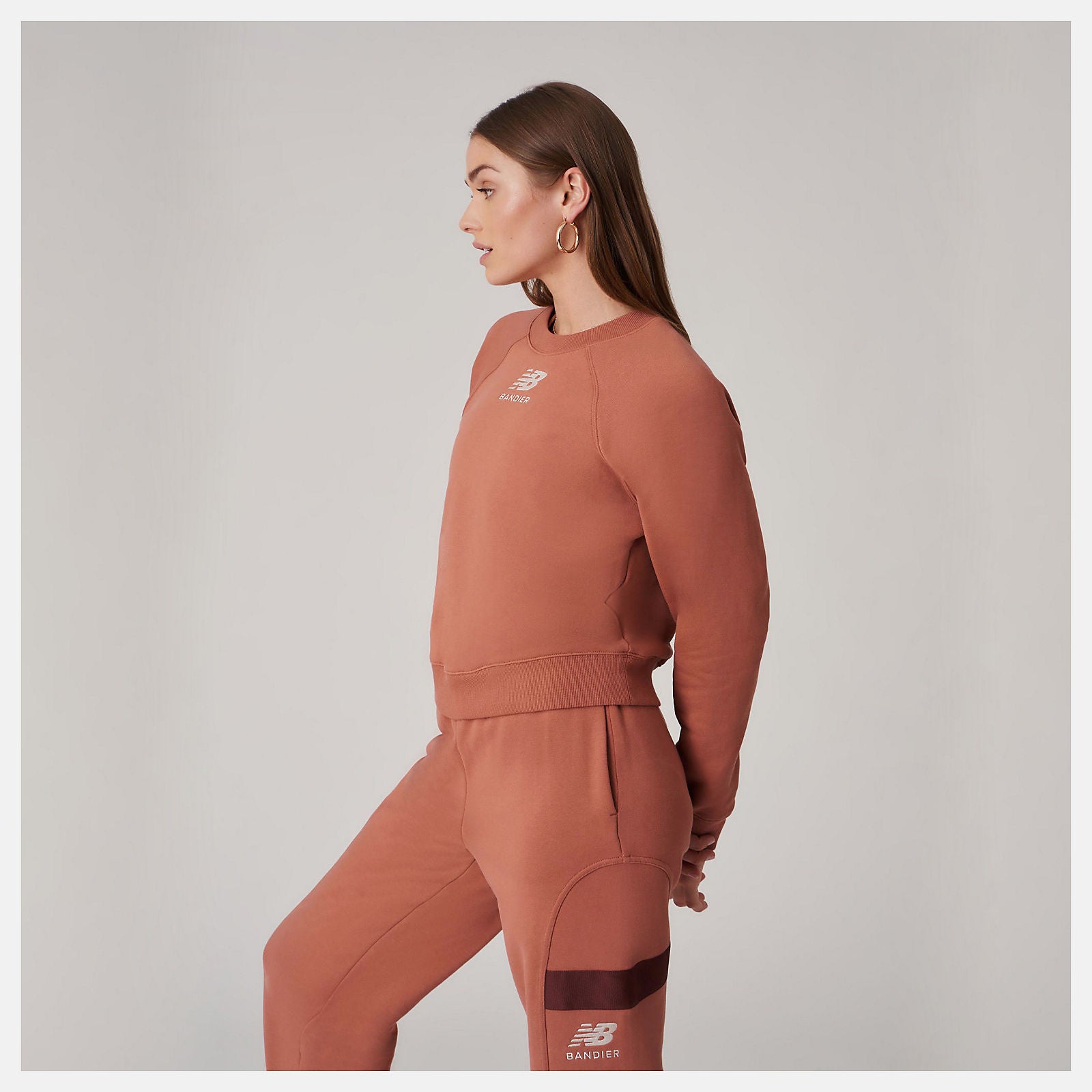 Bandier Fleece Crew-Women | New Balance