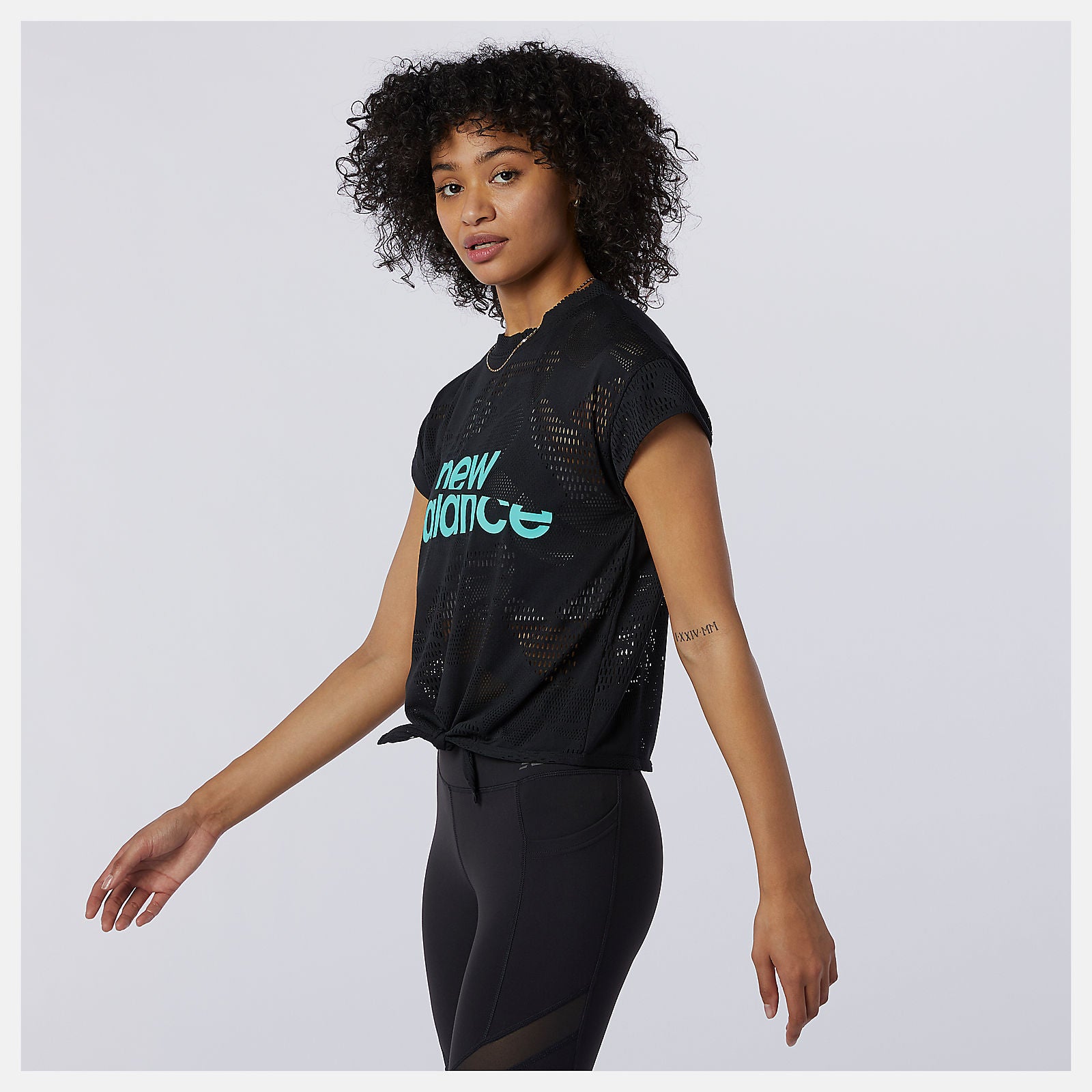 Achiever Collide Open Mesh Tee-Women | New Balance
