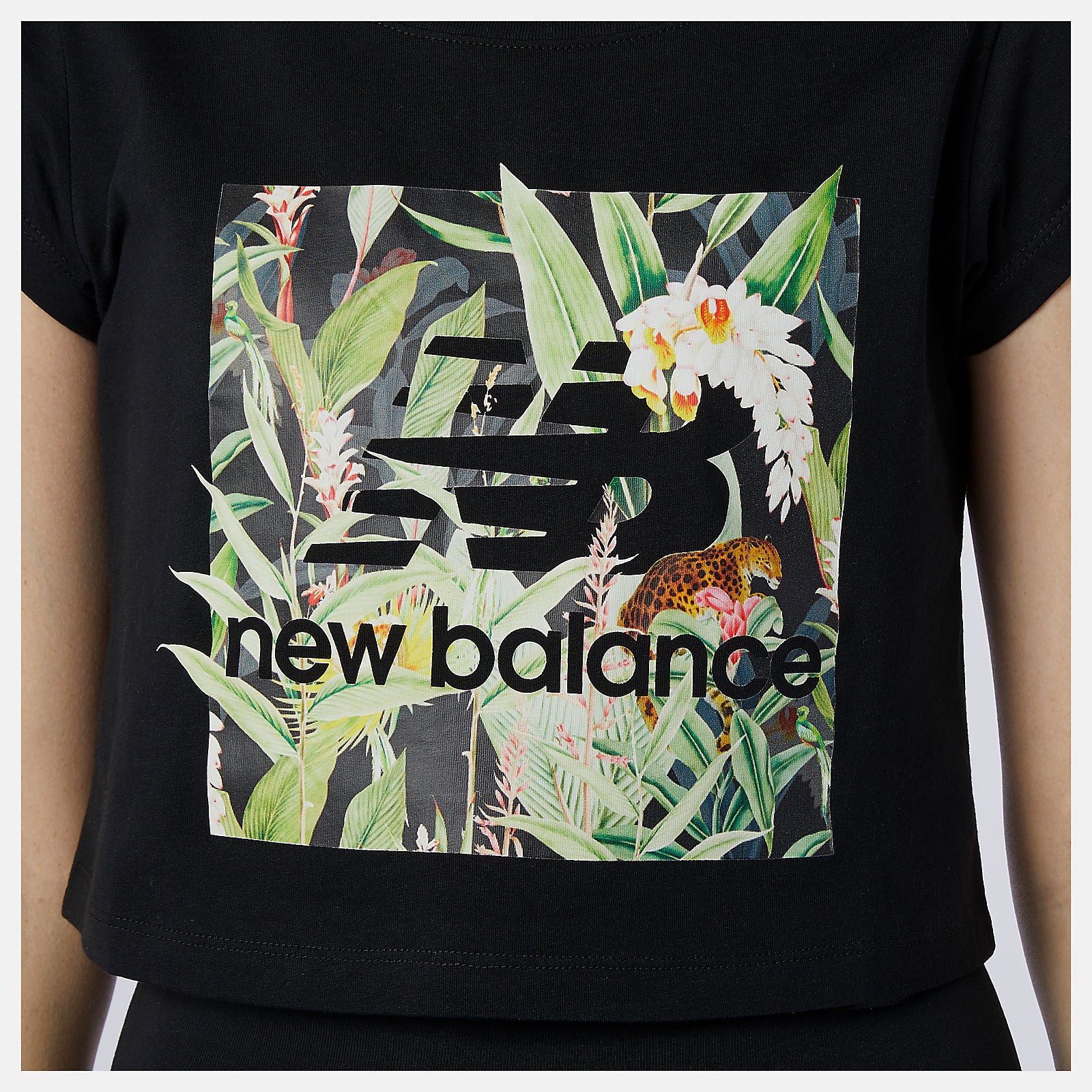 NB Essentials Botanical Tee-Women | New Balance