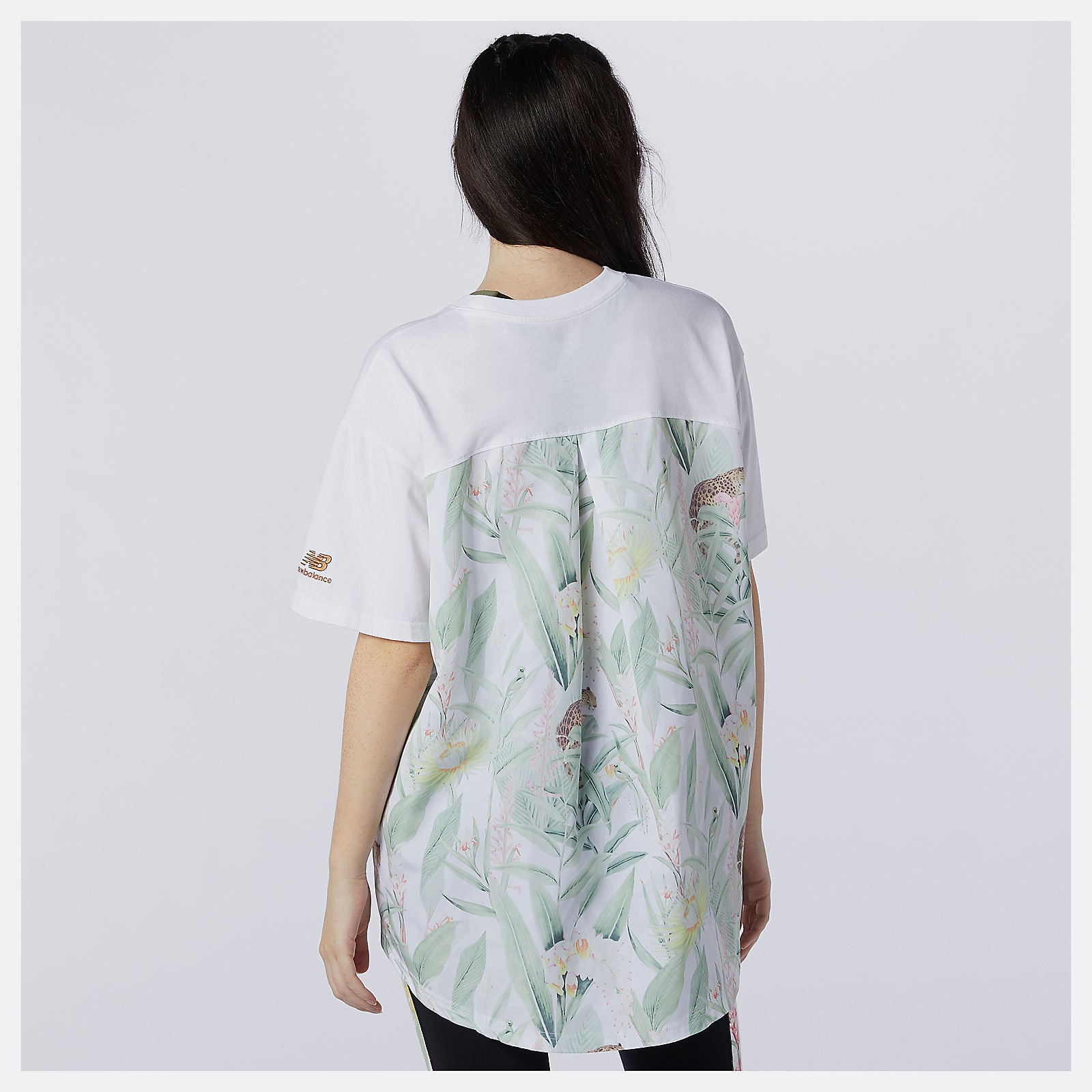 NB Essentials Botanical Knit Woven Mix Tee-Women | New Balance