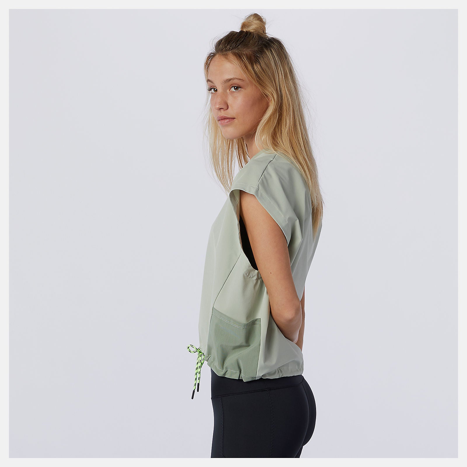 NB All Terrain Pocket Tee-Women | New Balance